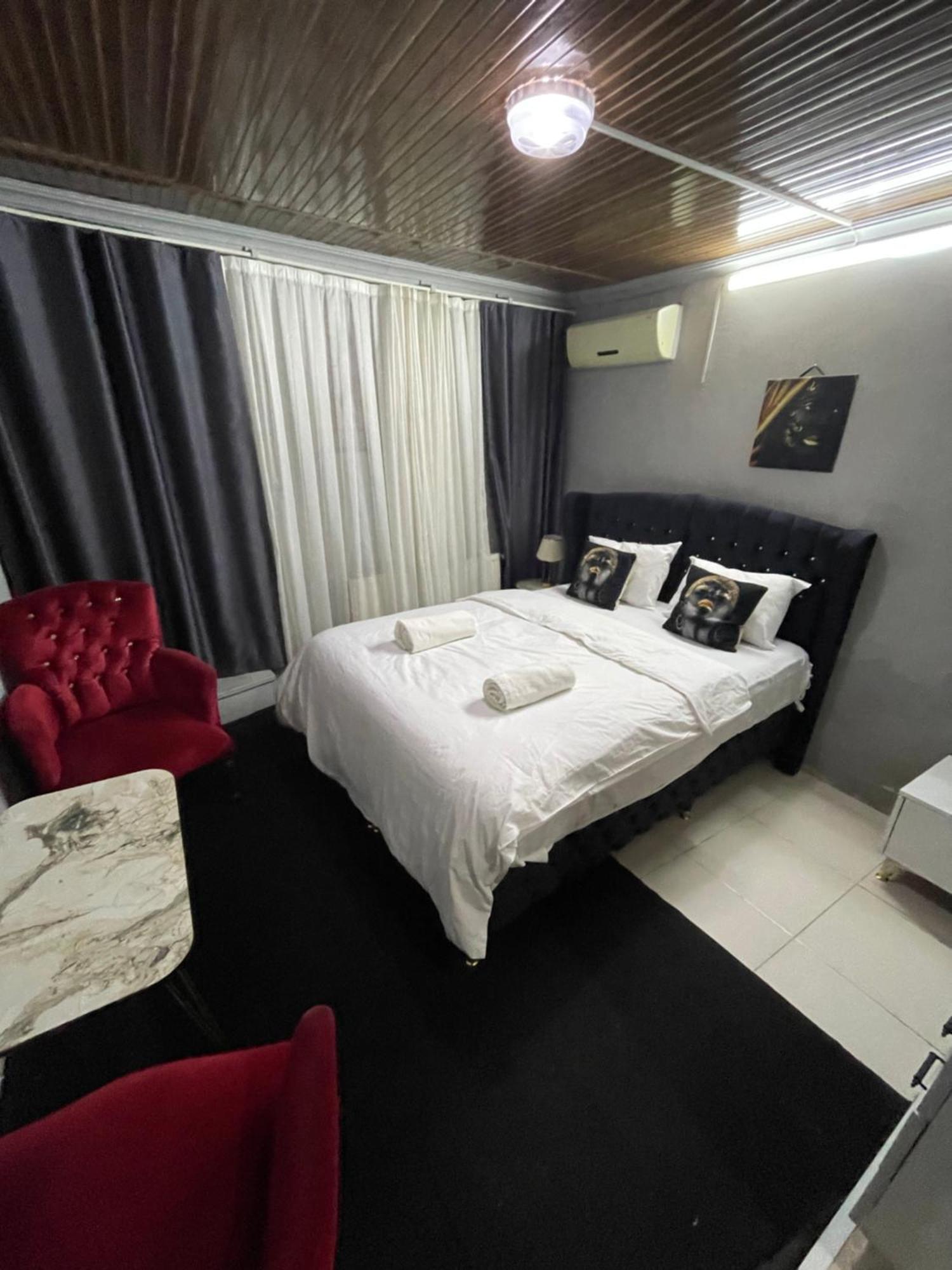 Taksim Red Suite Estambul Exterior foto